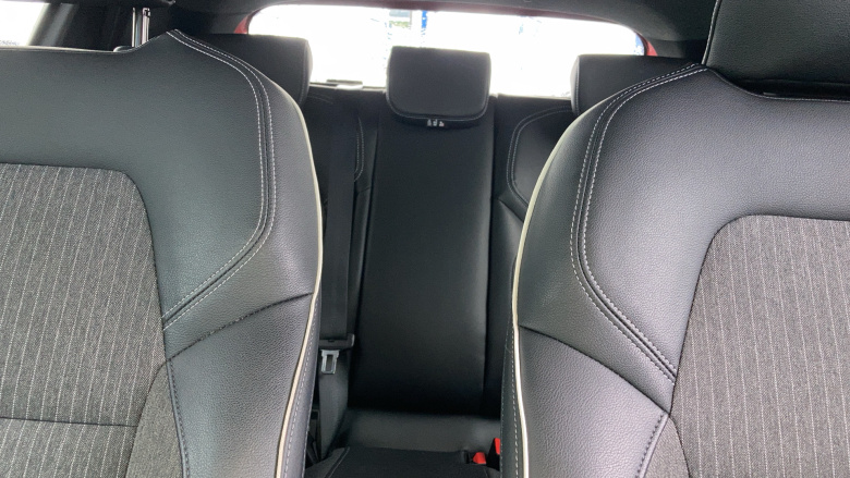 Renault Clio 1.6 E-TECH full hybrid 145 Techno 5dr Auto Hybrid Hatchback